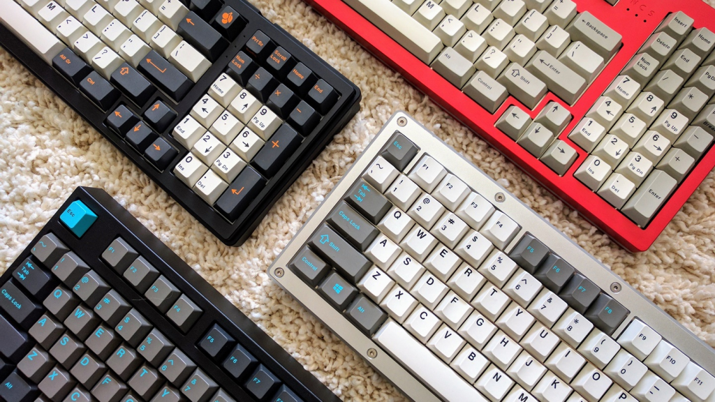 Keyboard Mekanik Tapi Nge-lag
